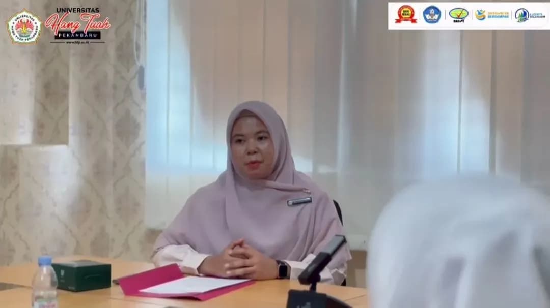 Universitas Hang Tuah Pekanbaru (UHTP) menjalin kerja sama dengan Dewan Pimpinan Daerah (DPD) PERADI Profesional Pekanbaru melalui penandatanganan Memorandum of Understanding (MoU) tentang pelaksanaan Pendidikan Khusus Profesi Advokat (PKPA) Tahun 2026